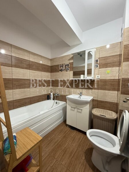 Trei camere complet mobilat si utilat, disponibilitate imediata.