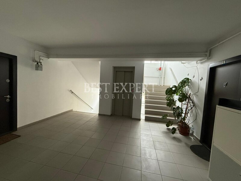 Trei camere complet mobilat si utilat, disponibilitate imediata.